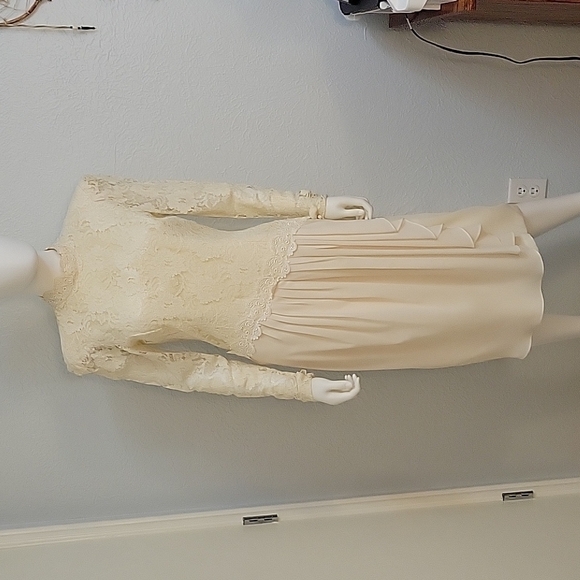 VTG RIMINI 1970s Ivory Lace Colonial Castlecore Chiffon Ruffle Bridal Dress - Picture 3 of 16